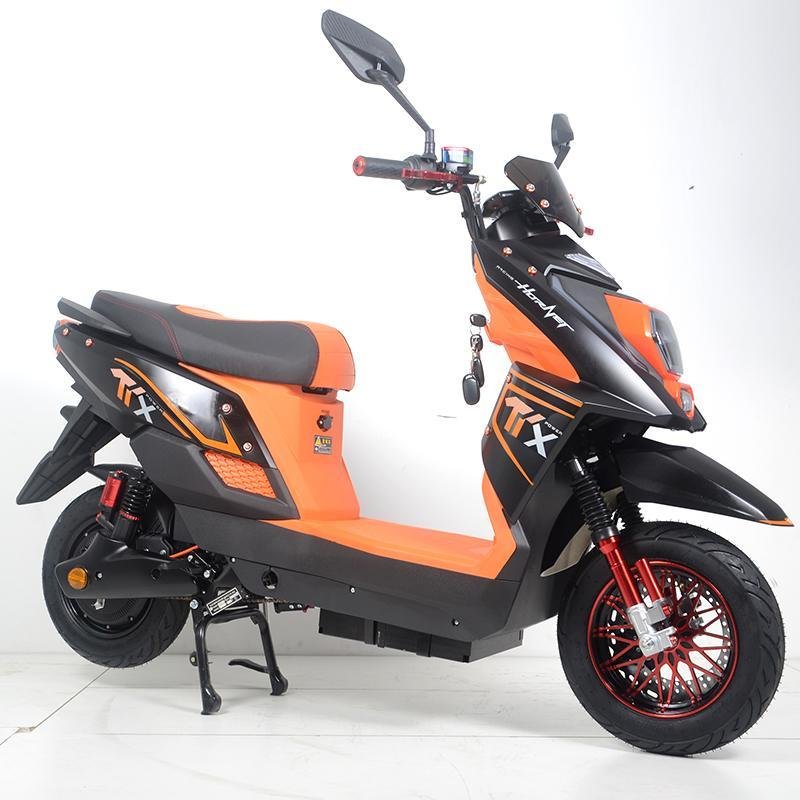 ELEKTRINIS MOTOROLERIS EC-10